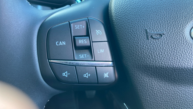 Ford Focus 1.0 EcoBoost Titanium Vignale 5dr Petrol Hatchback